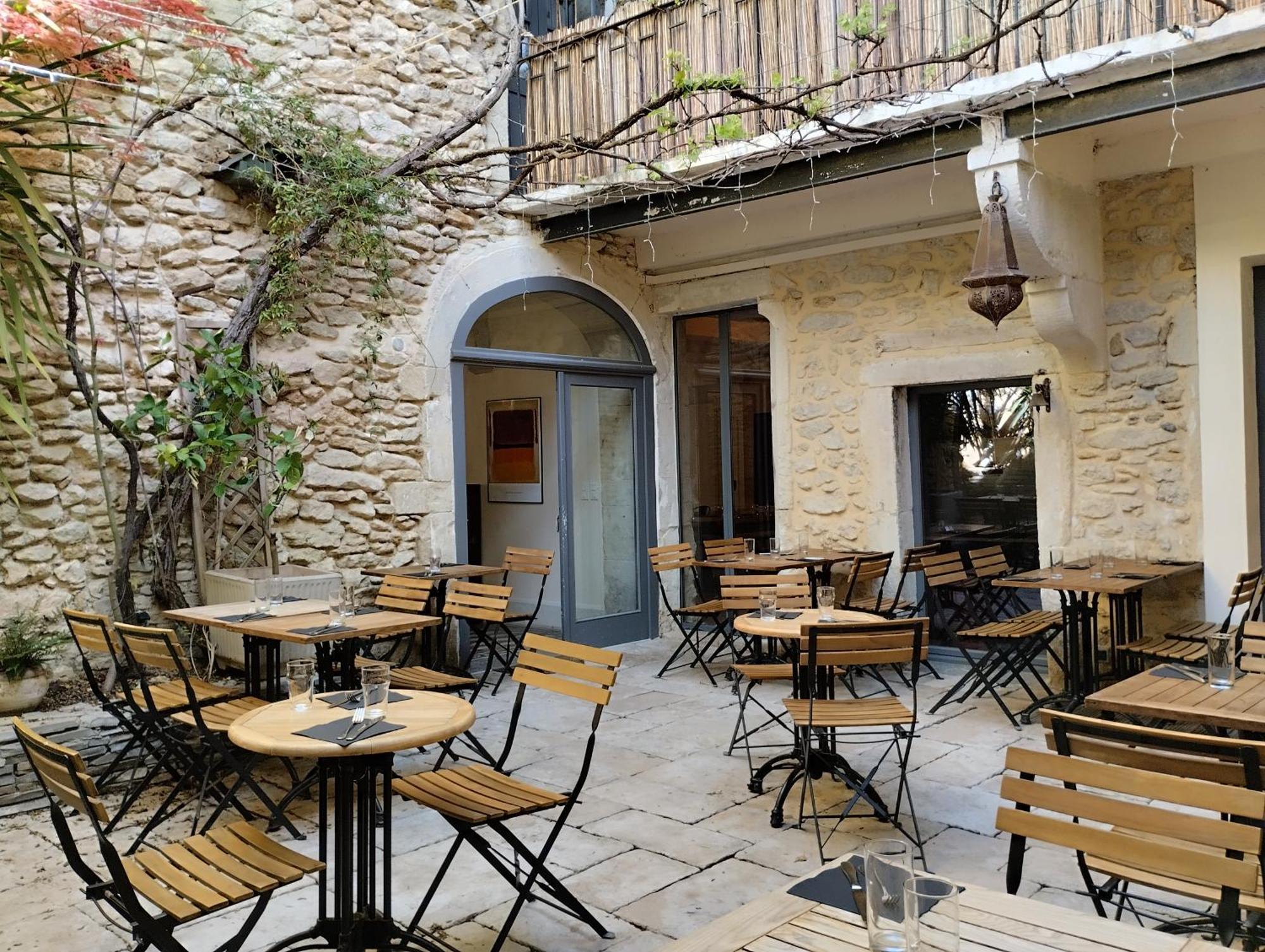 Le Patio 호텔 그리냥 외부 사진