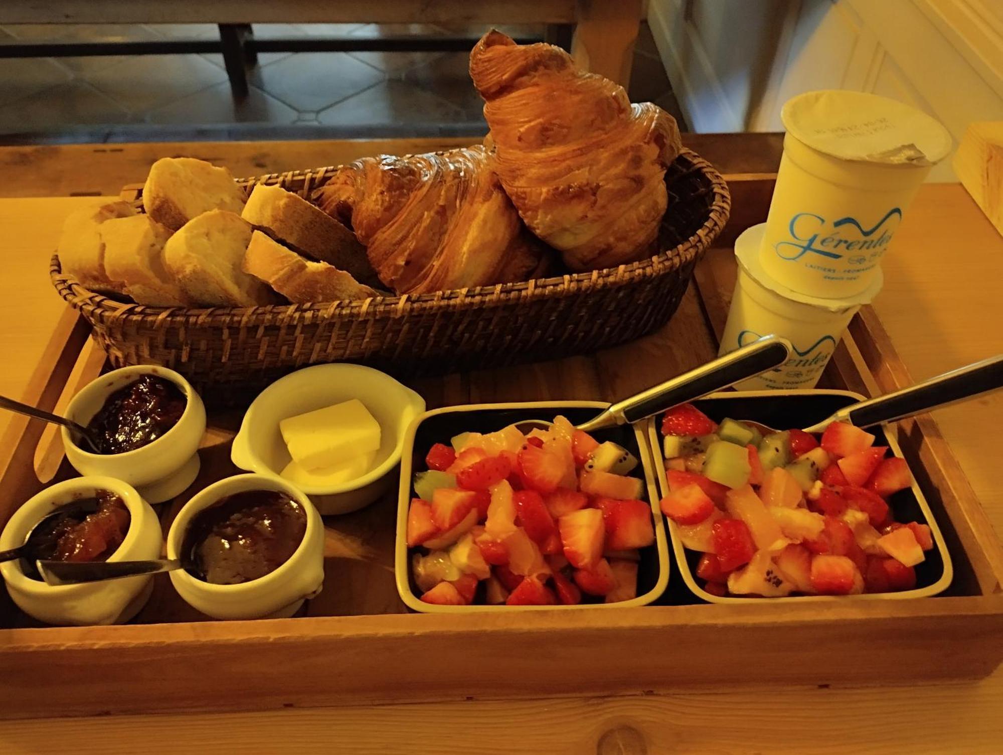 Le Patio 호텔 그리냥 외부 사진